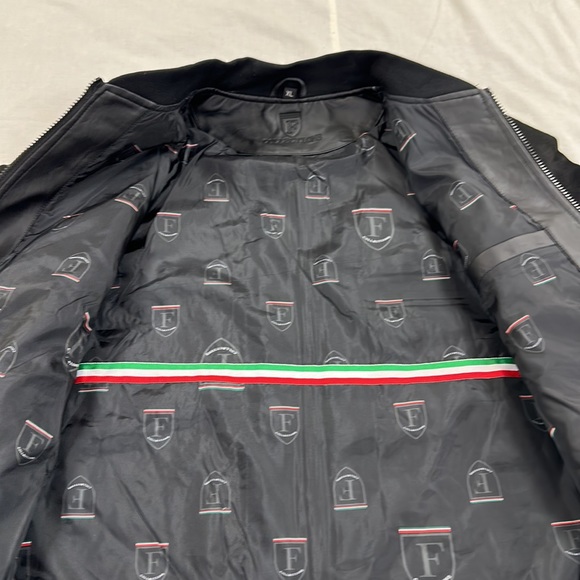F Collection.  Men’s jacket  size Xl - Picture 4 of 4
